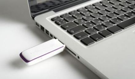 Win10系統u盤讀不出來怎么辦？