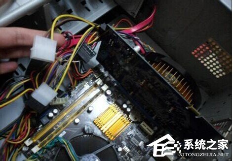如何解決Win7電腦顯示器閃爍的問題？