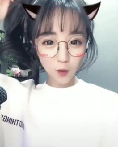 抖音莉哥開小號是真的嗎？莉哥抖音小號是什么？