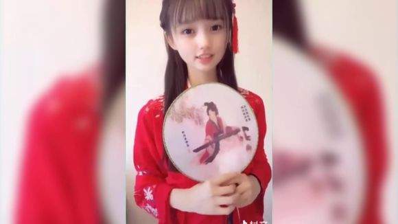 抖音紅衣服古裝女生是誰？紅衣服古裝女生個人資料分享